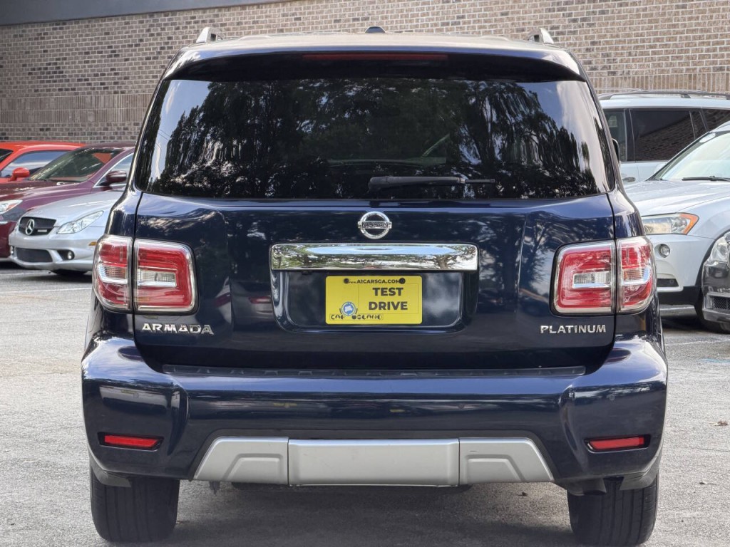 2017 Nissan Armada Image 4