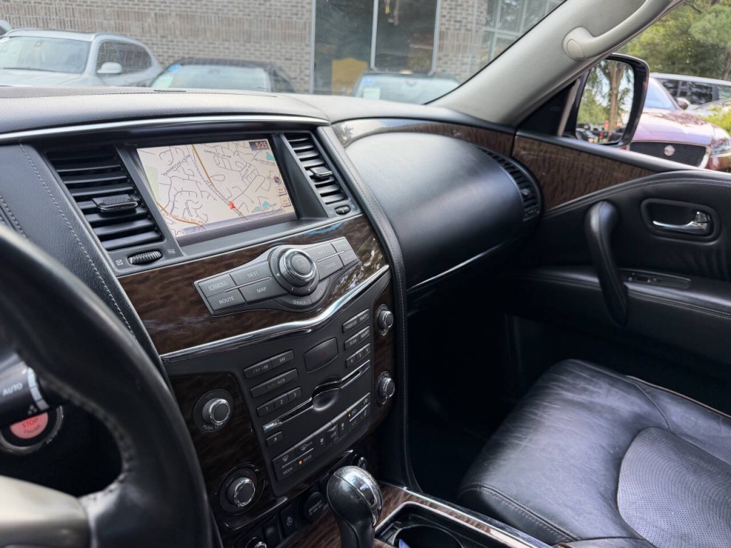 2017 Nissan Armada Image 13