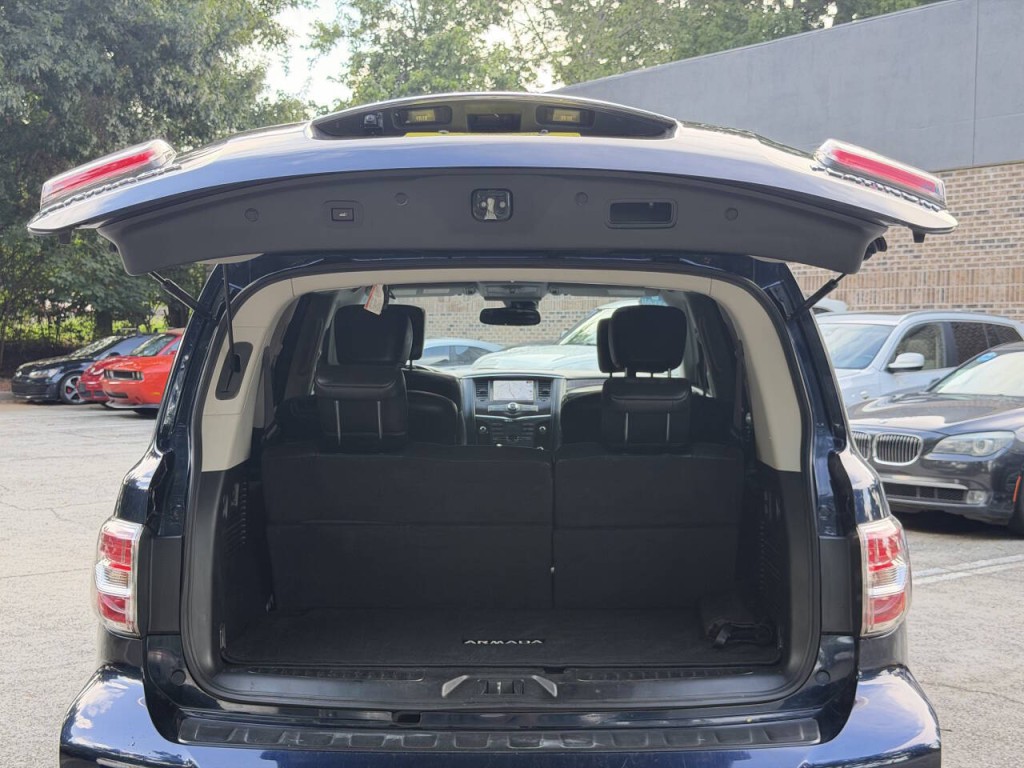 2017 Nissan Armada Image 46