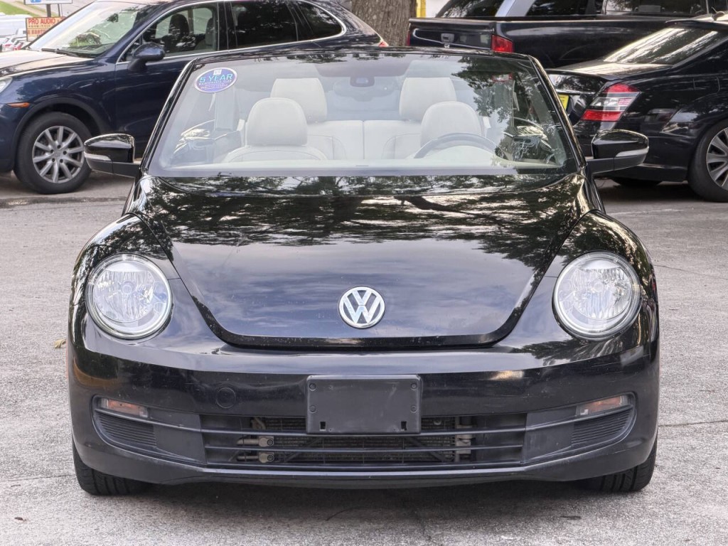 2016 Volkswagen Beetle Image 52