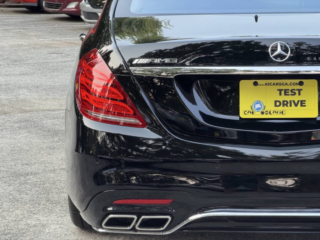 2015 Mercedes-Benz S-Class Image 14