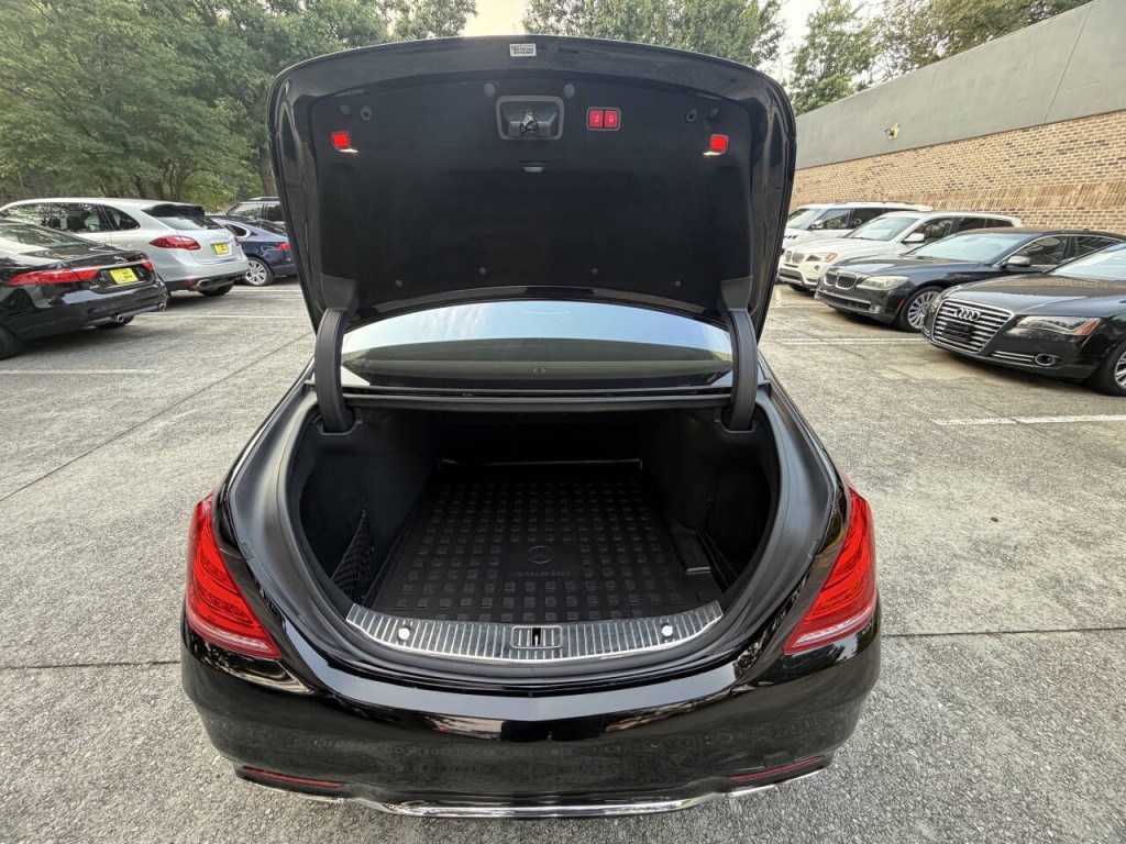 2015 Mercedes-Benz S-Class Image 25