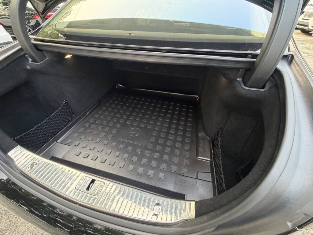 2015 Mercedes-Benz S-Class Image 26