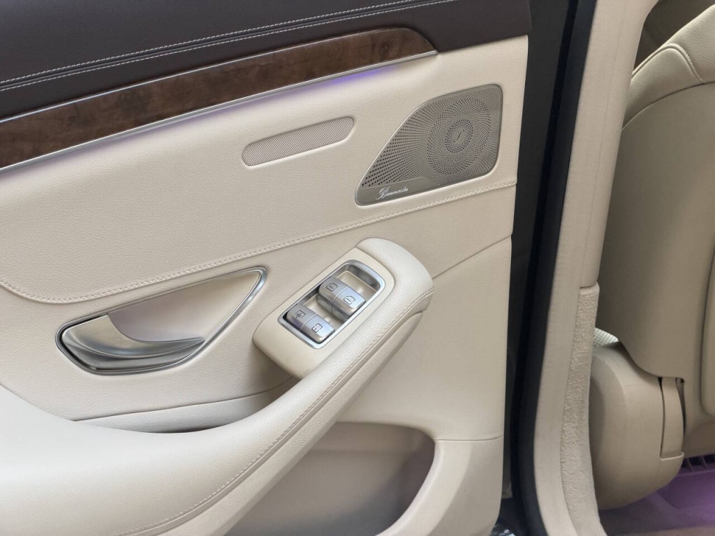 2015 Mercedes-Benz S-Class Image 29