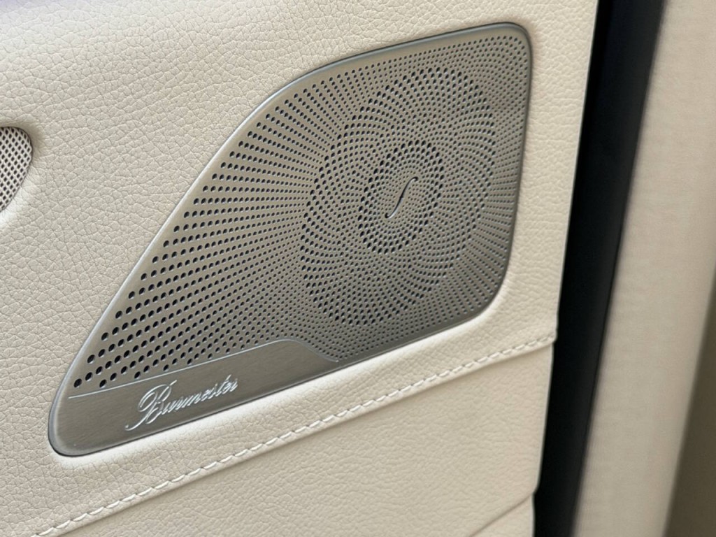 2015 Mercedes-Benz S-Class Image 31