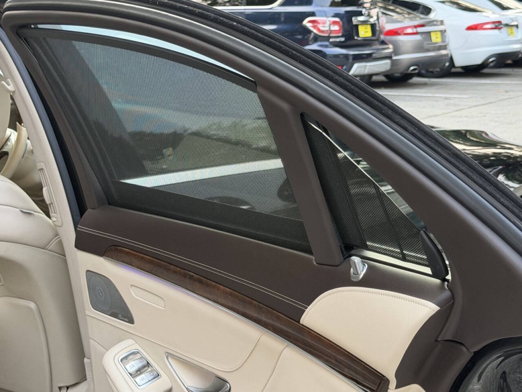 2015 Mercedes-Benz S-Class Image 38