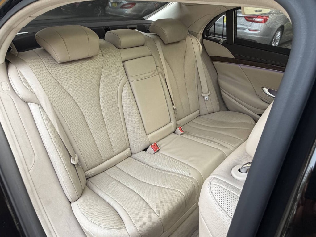2015 Mercedes-Benz S-Class Image 40