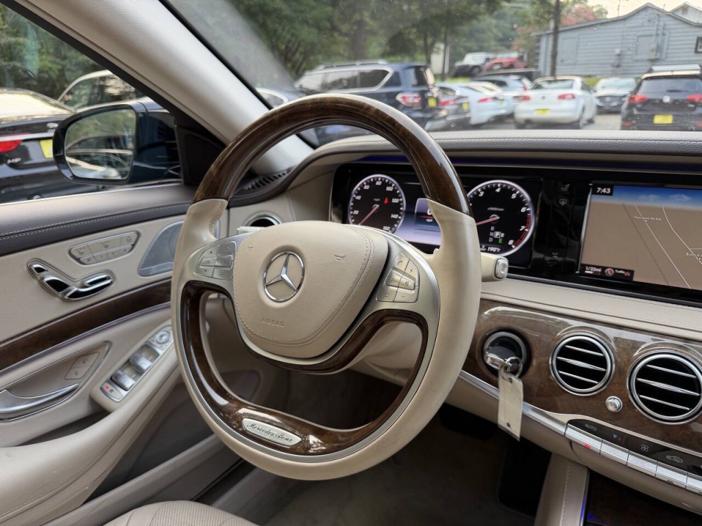 2015 Mercedes-Benz S-Class Image 44