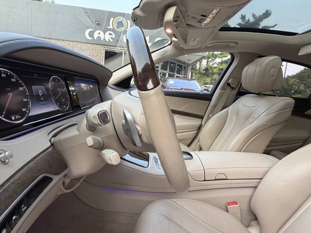 2015 Mercedes-Benz S-Class Image 56