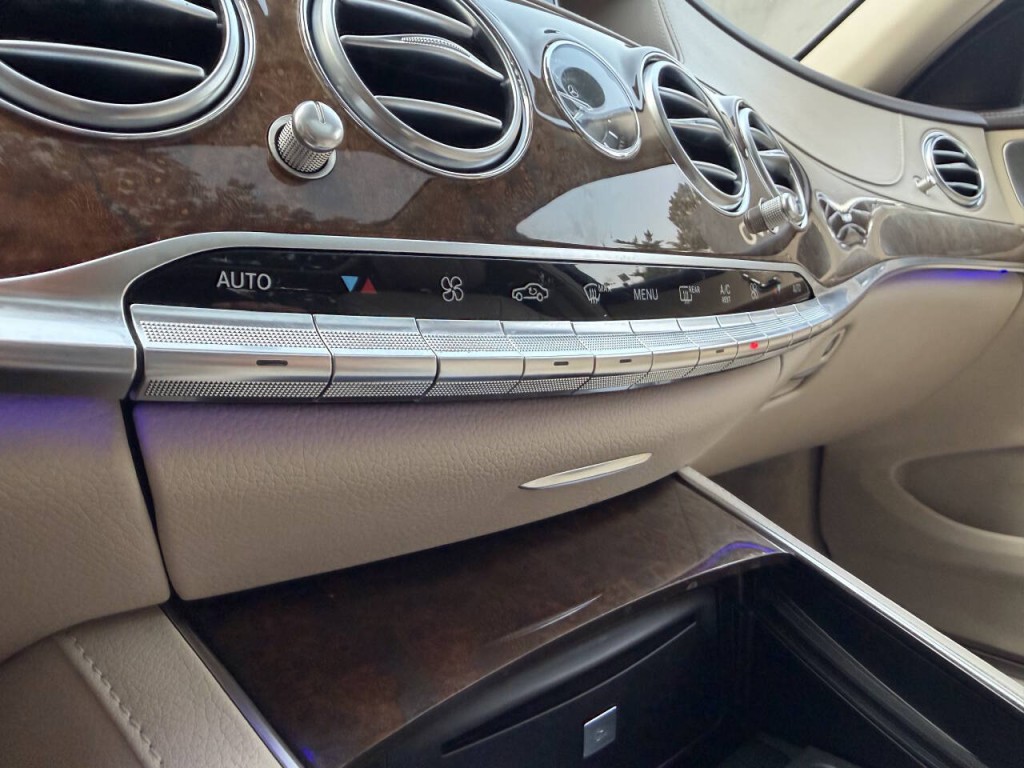 2015 Mercedes-Benz S-Class Image 57