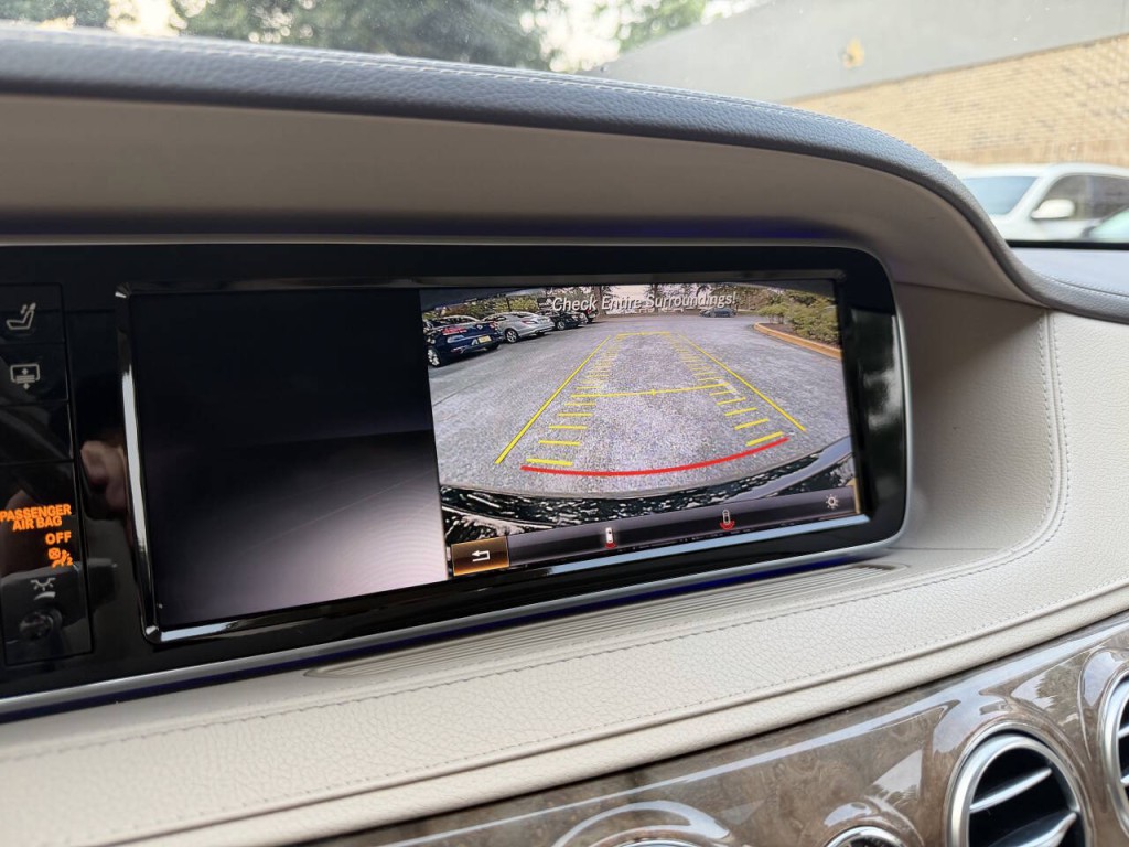 2015 Mercedes-Benz S-Class Image 60
