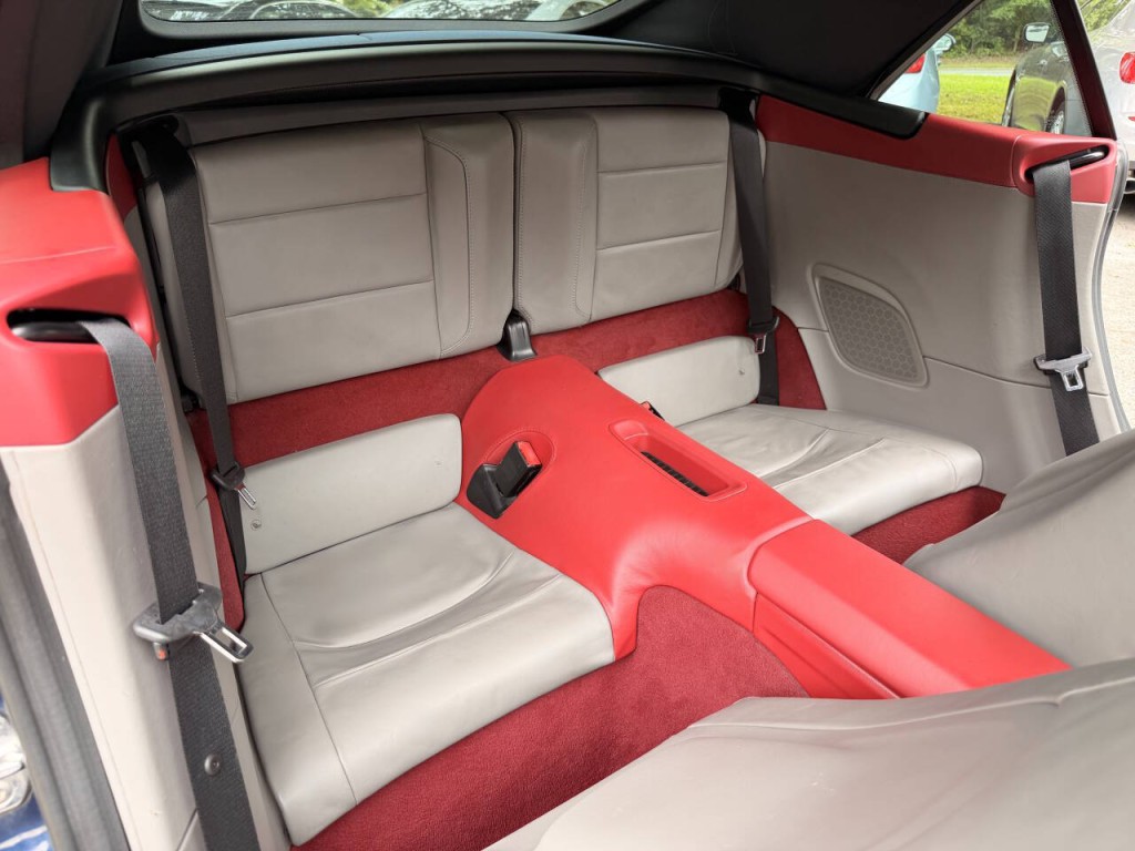 2012 Porsche 911 Image 11