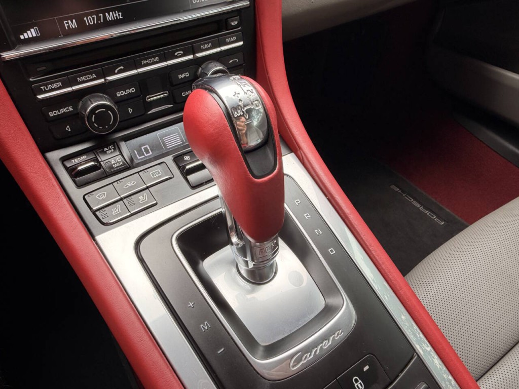 2012 Porsche 911 Image 21