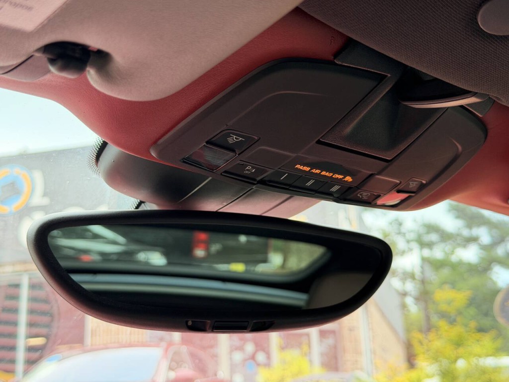 2012 Porsche 911 Image 22