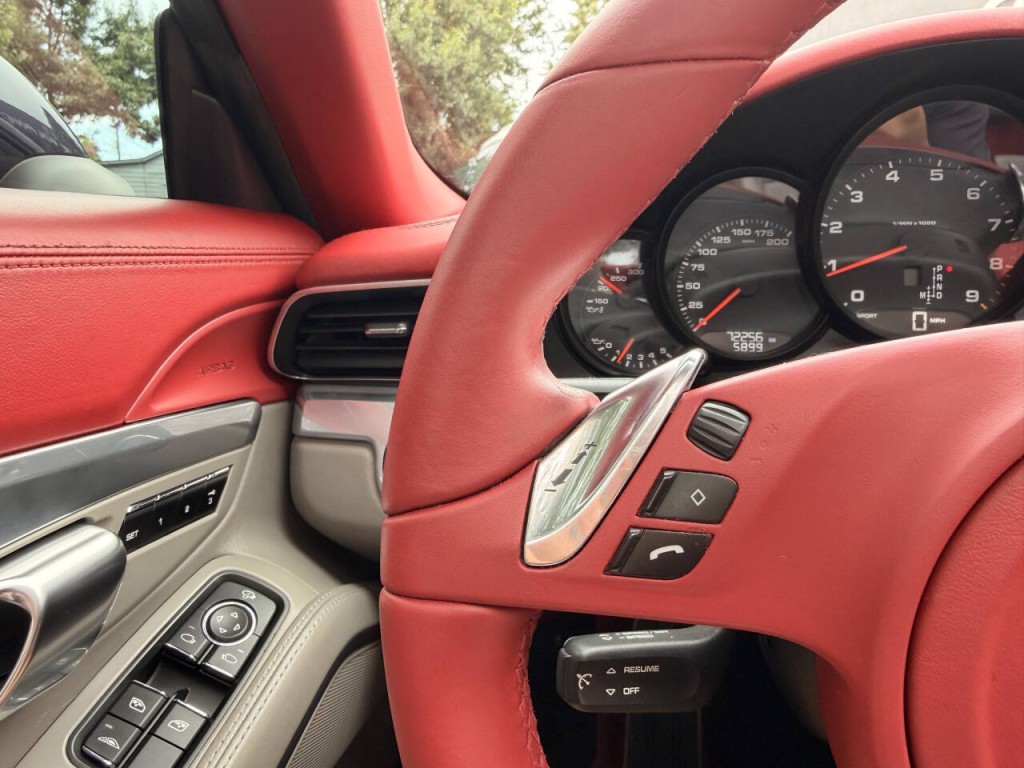 2012 Porsche 911 Image 27