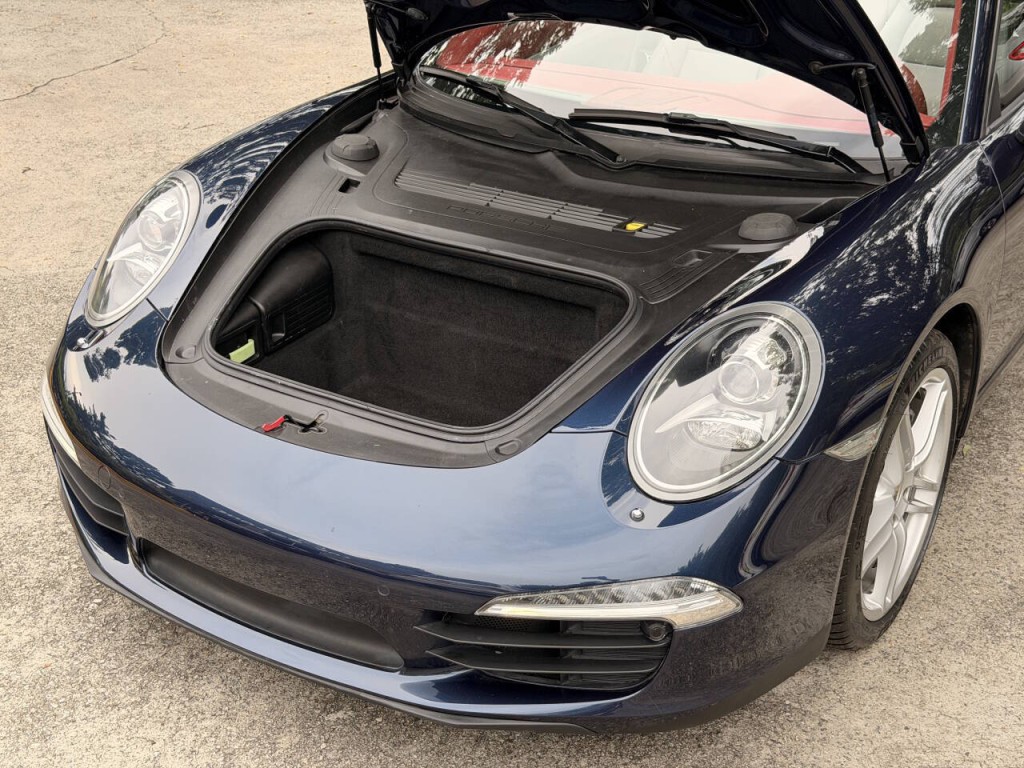 2012 Porsche 911 Image 31