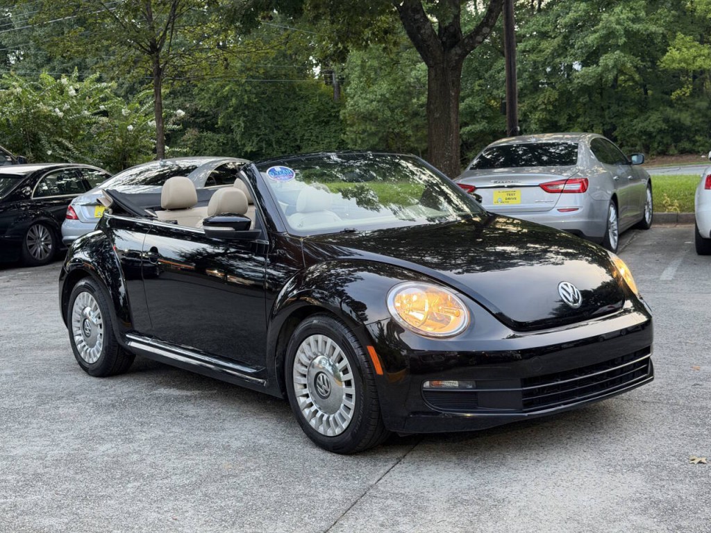 2014 Volkswagen Beetle Image 4
