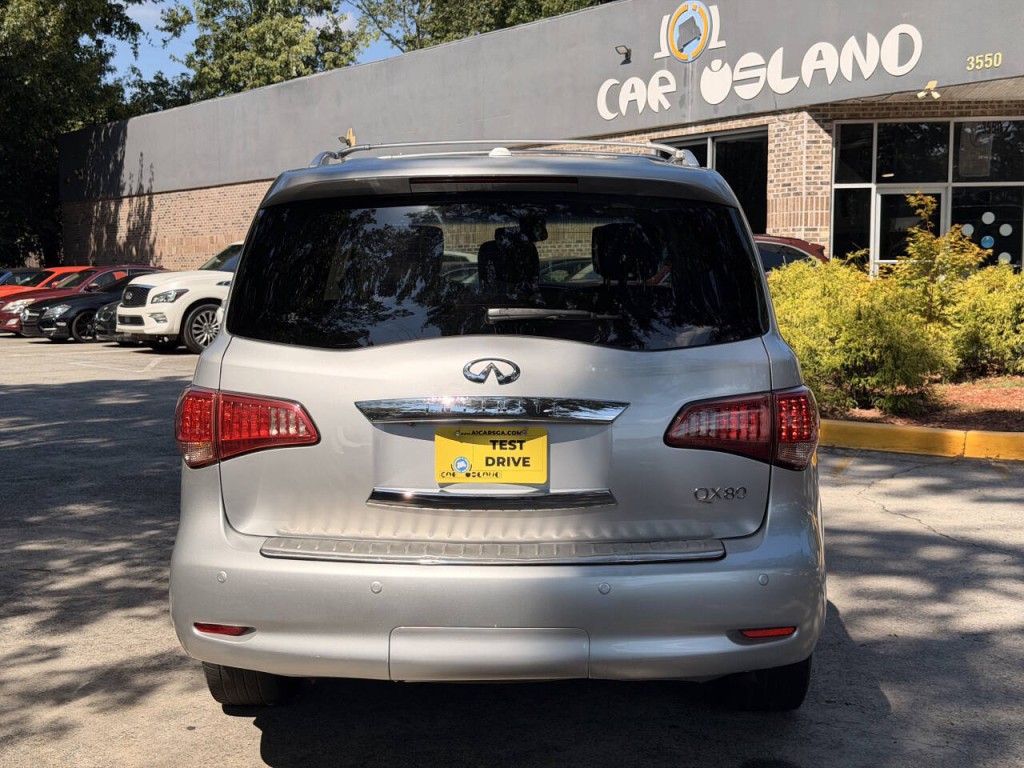 2014 INFINITI QX80 Image 2