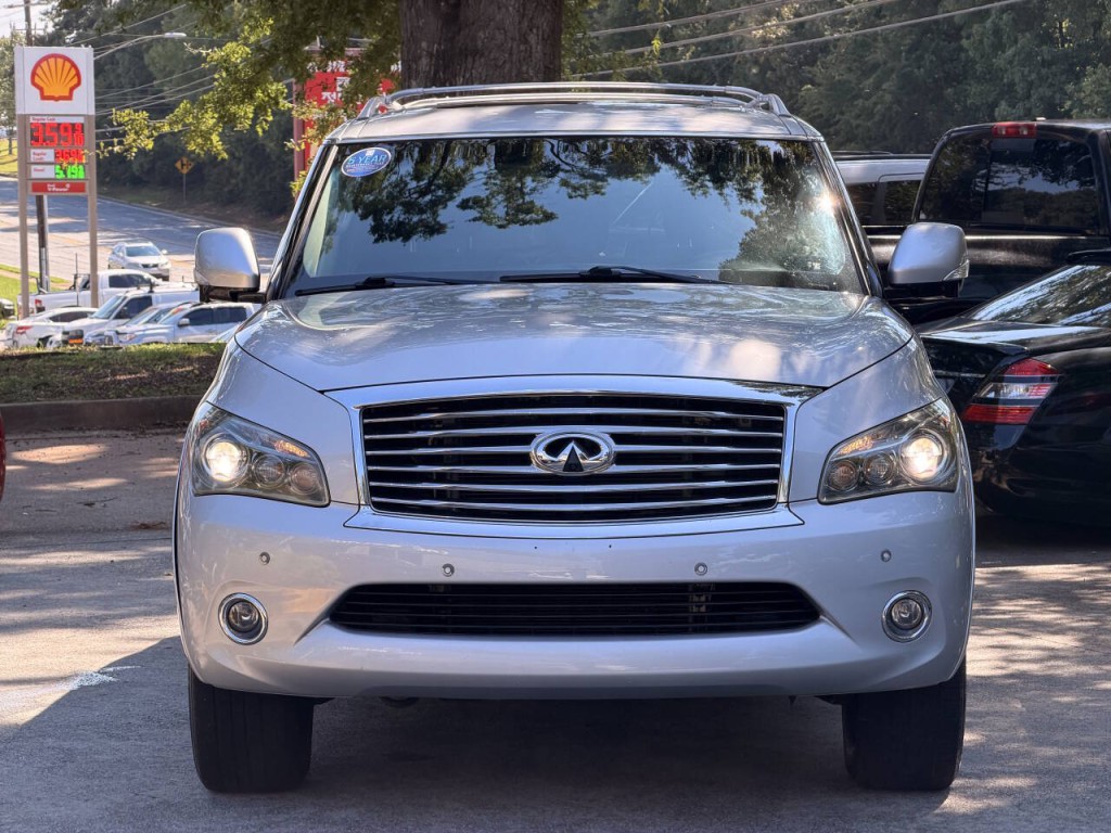 2014 INFINITI QX80 Image 10