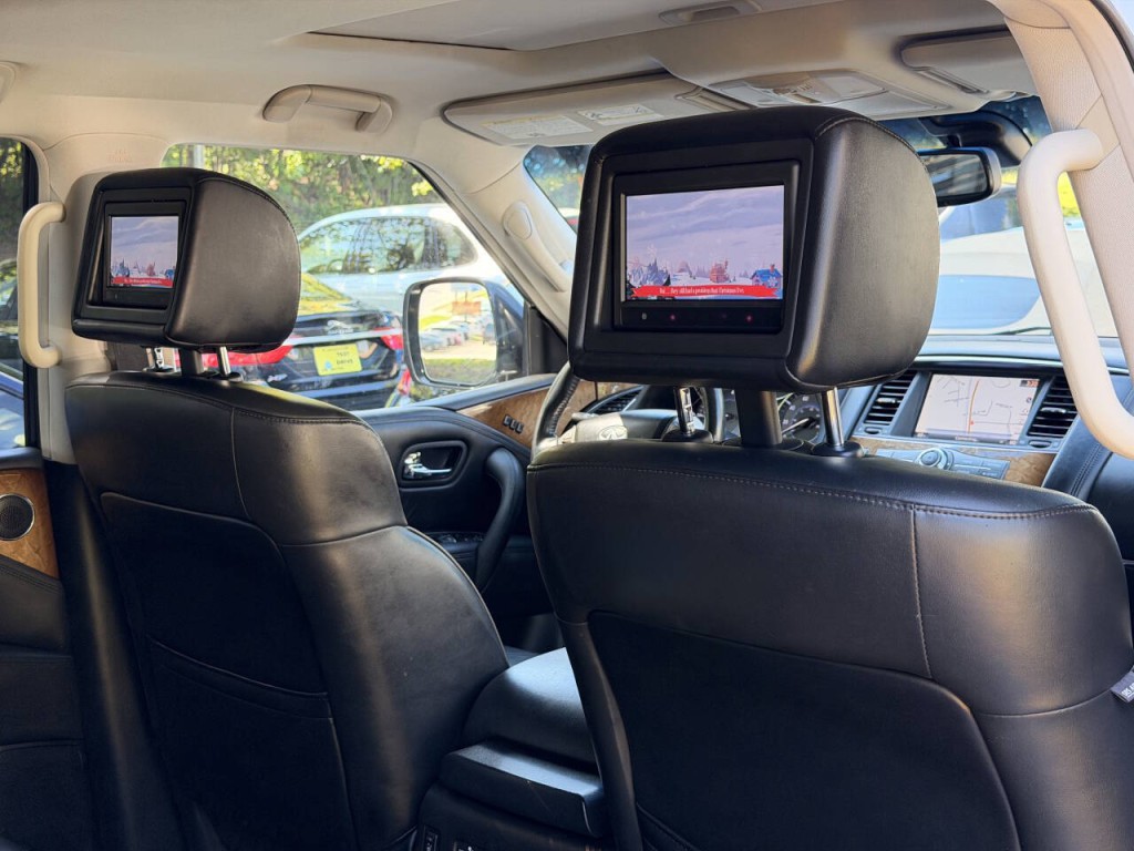 2014 INFINITI QX80 Image 22