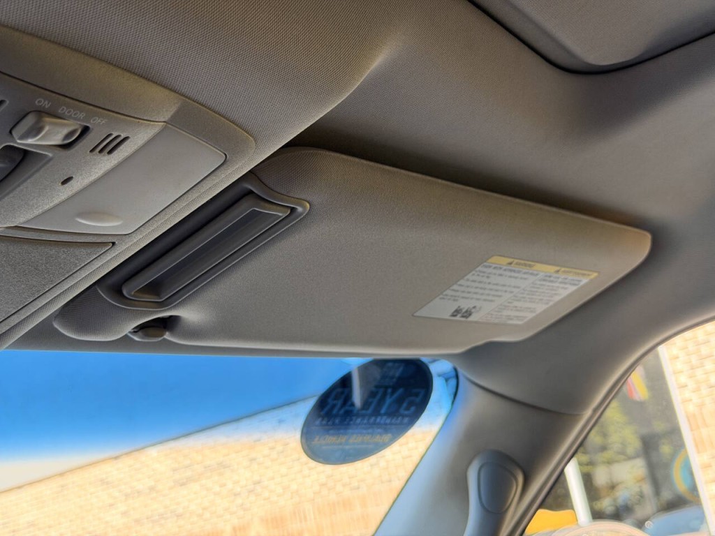 2014 INFINITI QX80 Image 36
