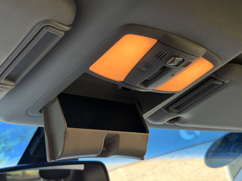 2014 INFINITI QX80 Image 38