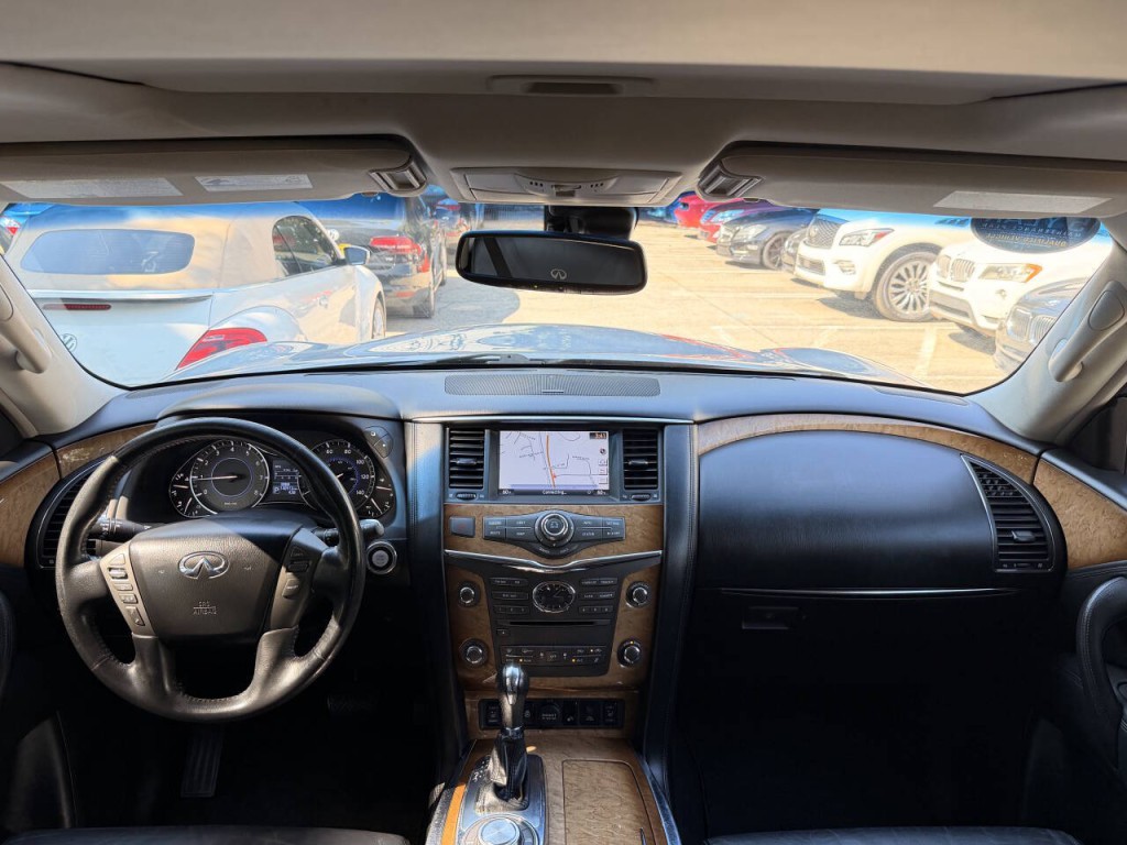 2014 INFINITI QX80 Image 44