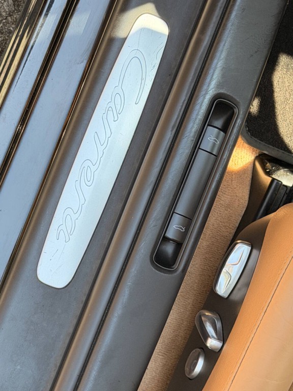 2006 Porsche 911 Image 24