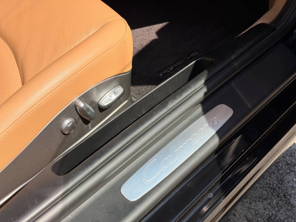 2006 Porsche 911 Image 28