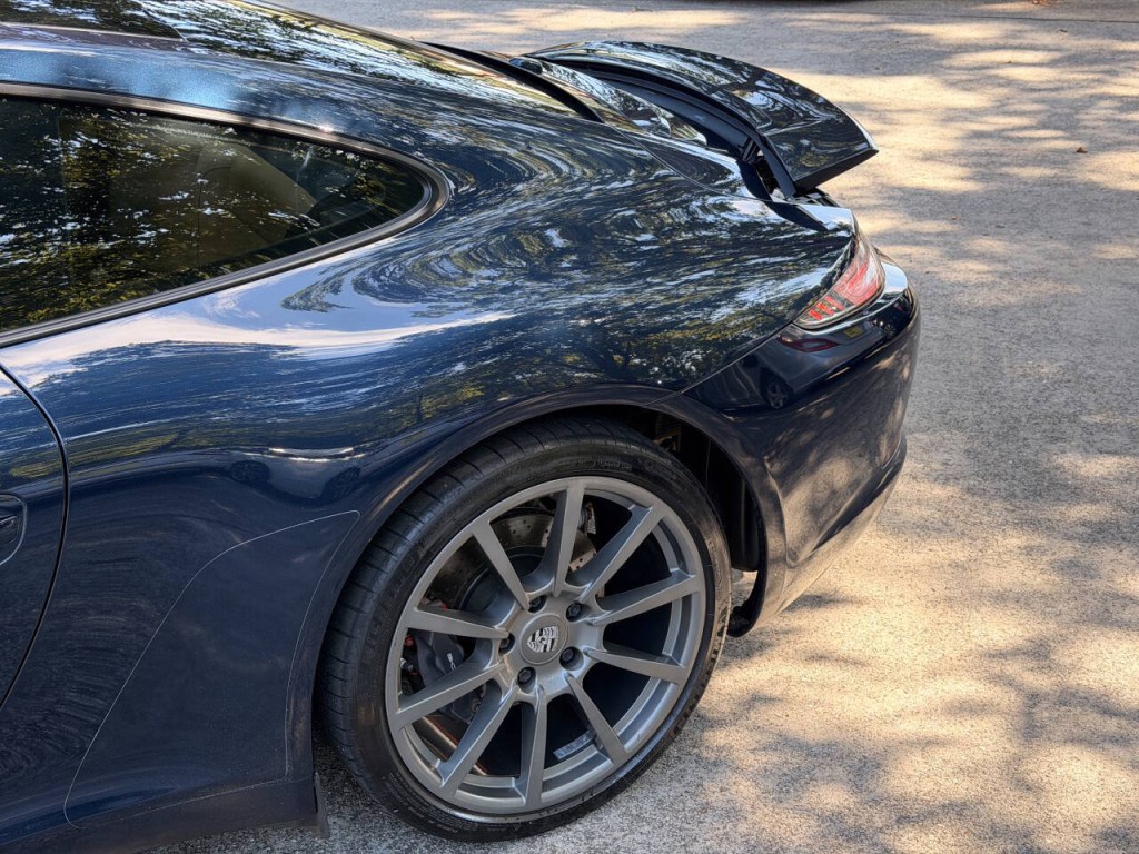 2014 Porsche 911 Image 3
