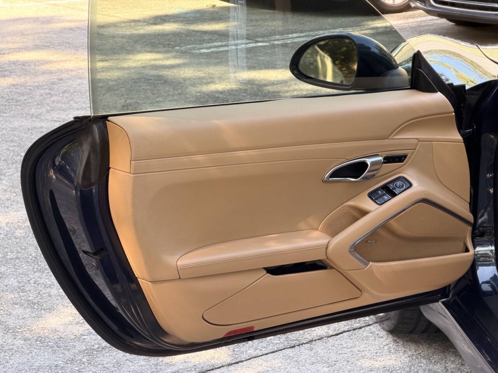 2014 Porsche 911 Image 16