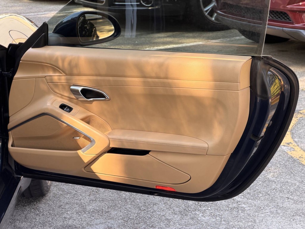 2014 Porsche 911 Image 18