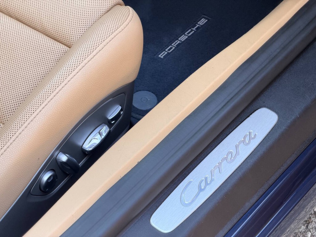 2014 Porsche 911 Image 19