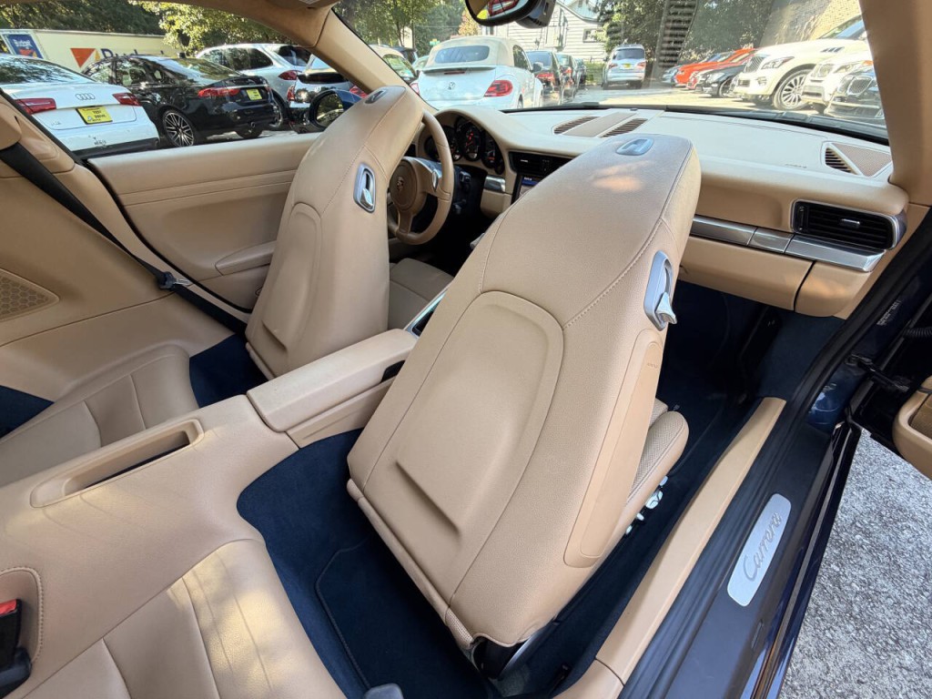 2014 Porsche 911 Image 23