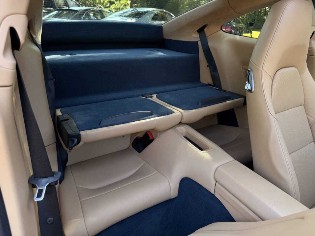 2014 Porsche 911 Image 24