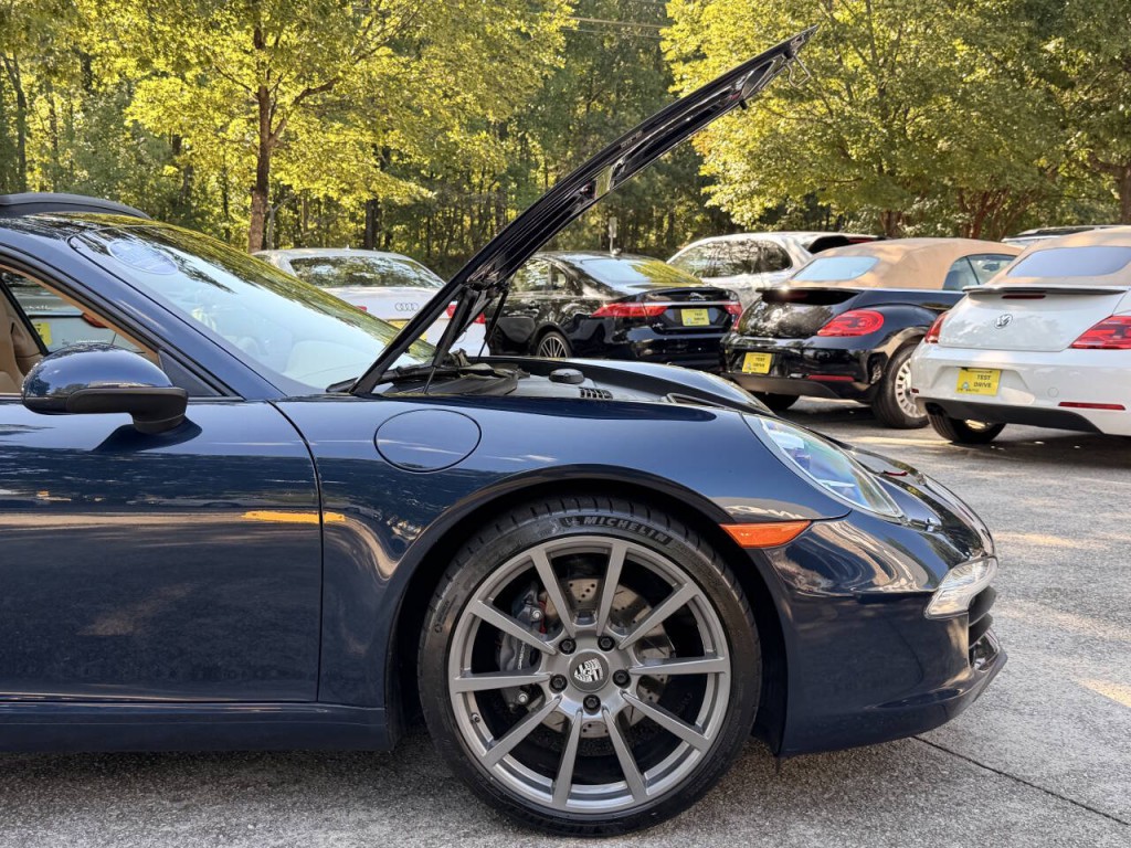 2014 Porsche 911 Image 30