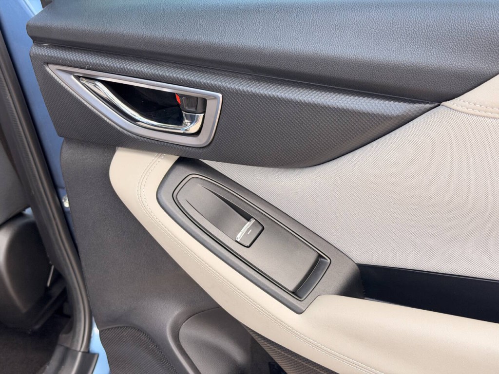 2020 Subaru Forester Image 19