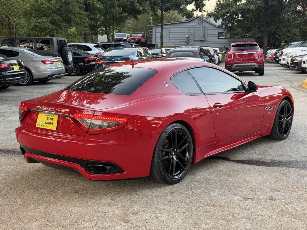 2015 Maserati GranTurismo Image 6