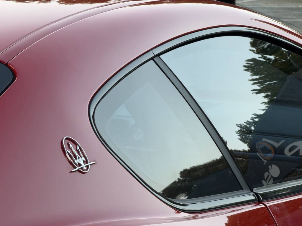 2015 Maserati GranTurismo Image 8