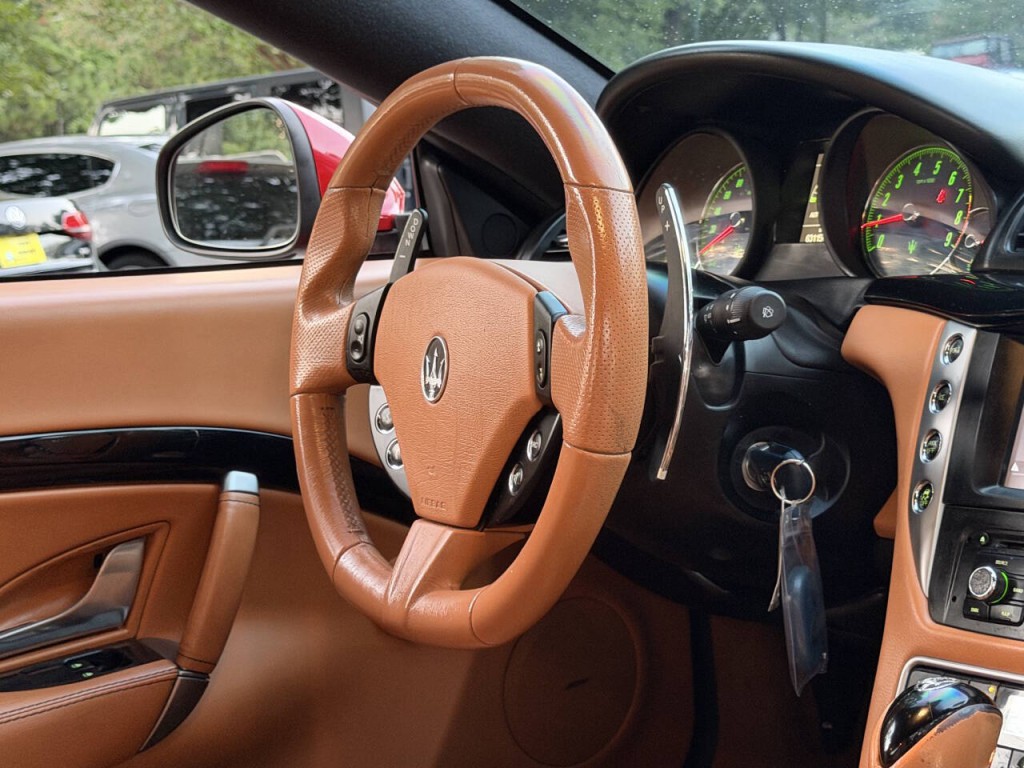 2015 Maserati GranTurismo Image 21