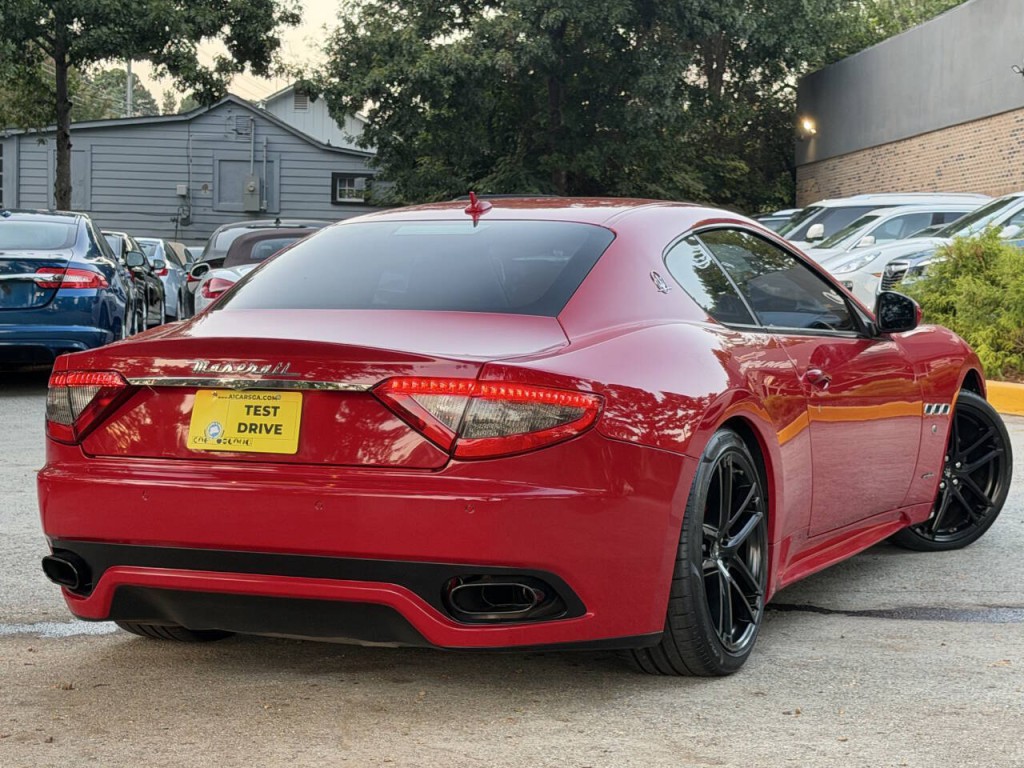 2015 Maserati GranTurismo Image 22
