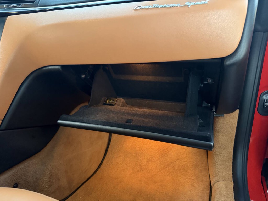 2015 Maserati GranTurismo Image 27
