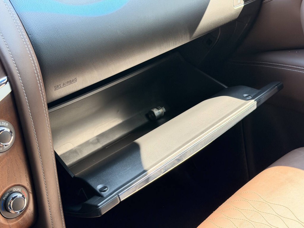 2015 INFINITI QX80 Image 45