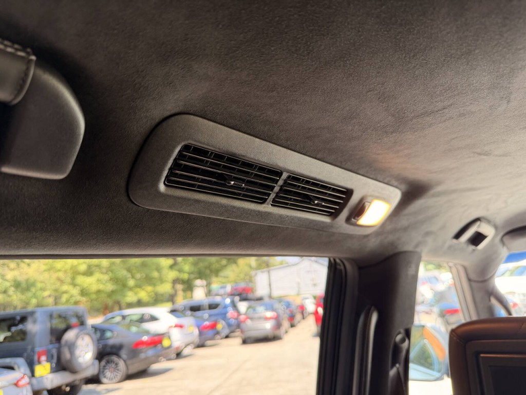2015 INFINITI QX80 Image 55