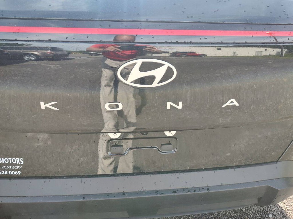 2024 Hyundai Kona Image 16