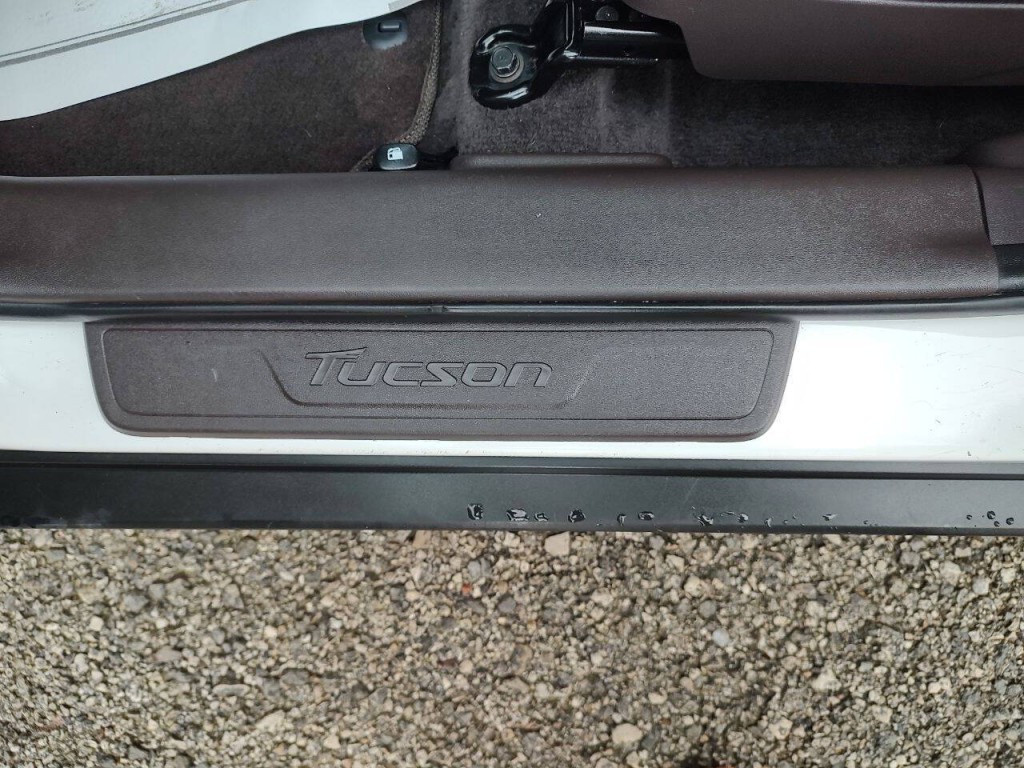 2015 Hyundai Tucson Image 17