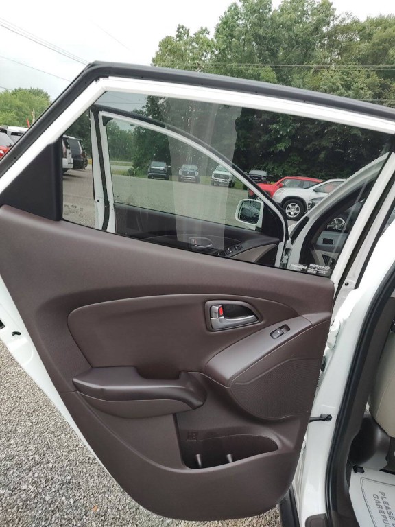 2015 Hyundai Tucson Image 26
