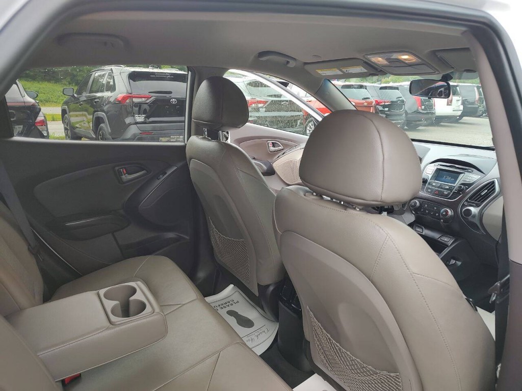 2015 Hyundai Tucson Image 30