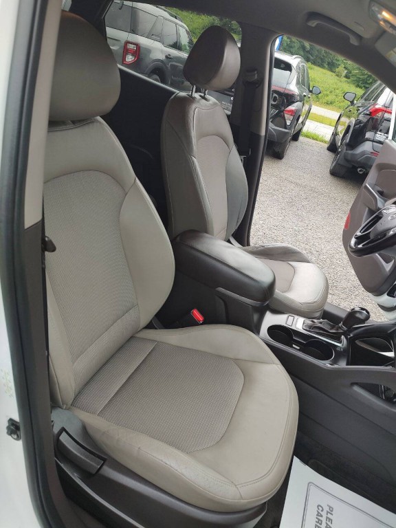 2015 Hyundai Tucson Image 34