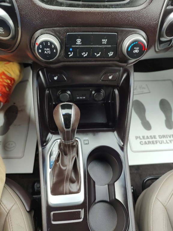 2015 Hyundai Tucson Image 39